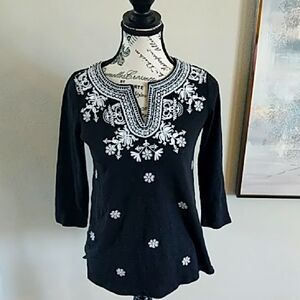 Talbot's Black and White Embroidered Women's Top SP